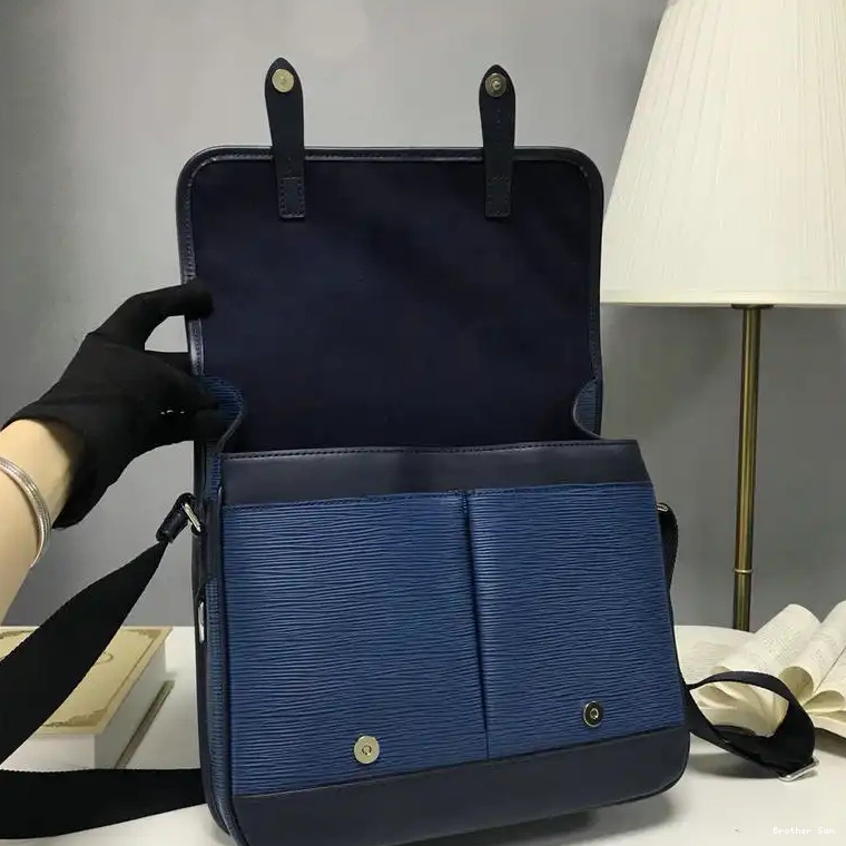 Brother Sam Yupoo 19T1L0238 LV Bags 0324
